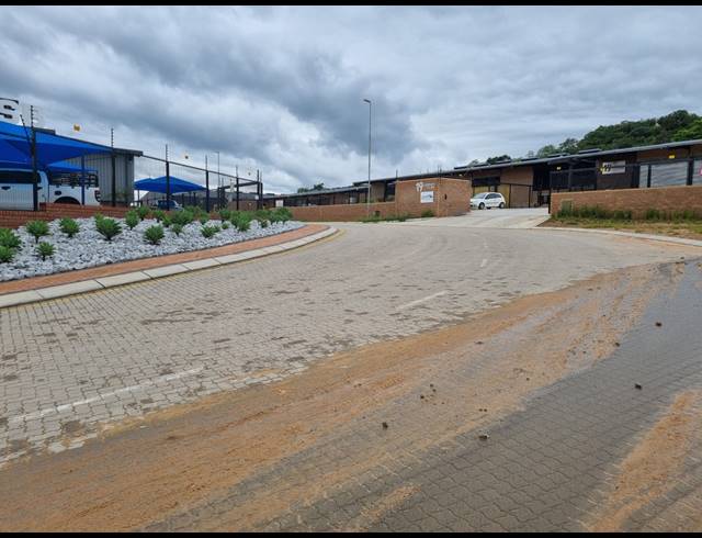 2,209M² WAREHOUSE TO LET IN RIVERSIDE PARK